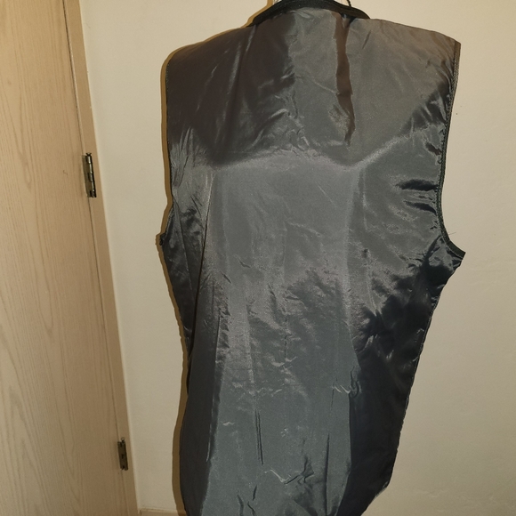 Pelle Studio Wilson's Black Leather jacket with 3m Thinsulate zip in lining. - Picture 13 of 16